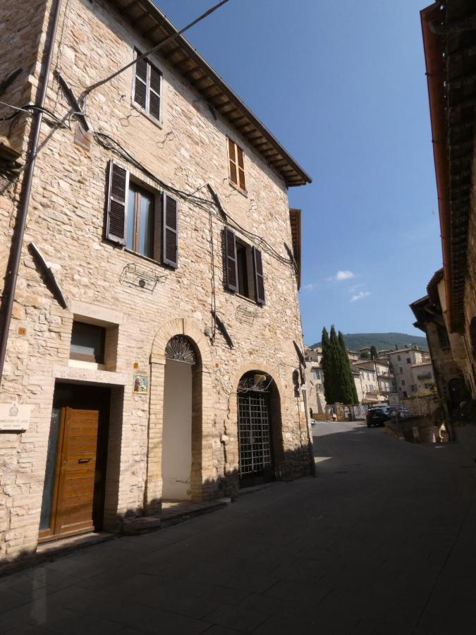 Scappo In Umbria, La Casa Di Eude Apartamento Assisi Exterior foto