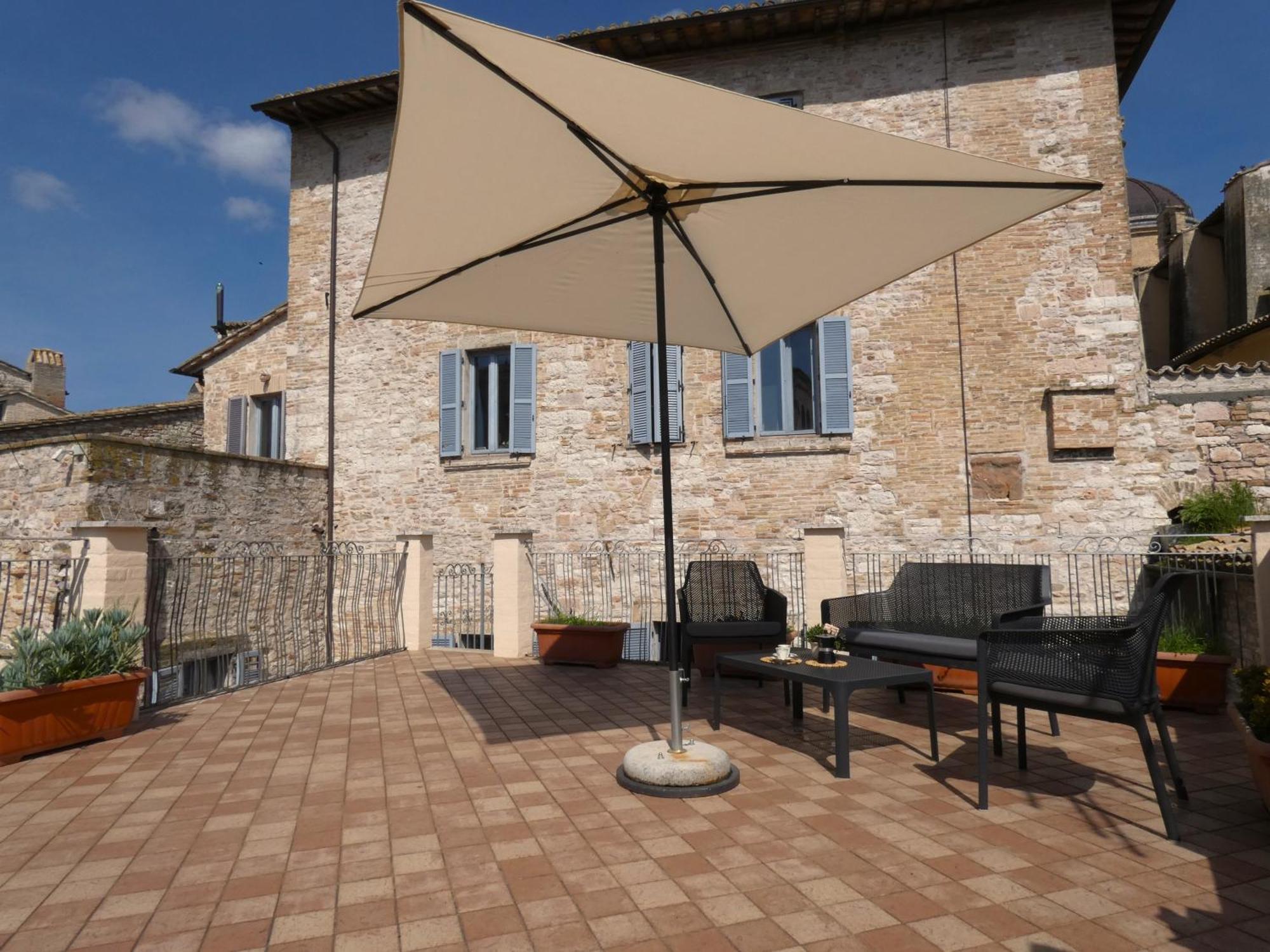Scappo In Umbria, La Casa Di Eude Apartamento Assisi Exterior foto